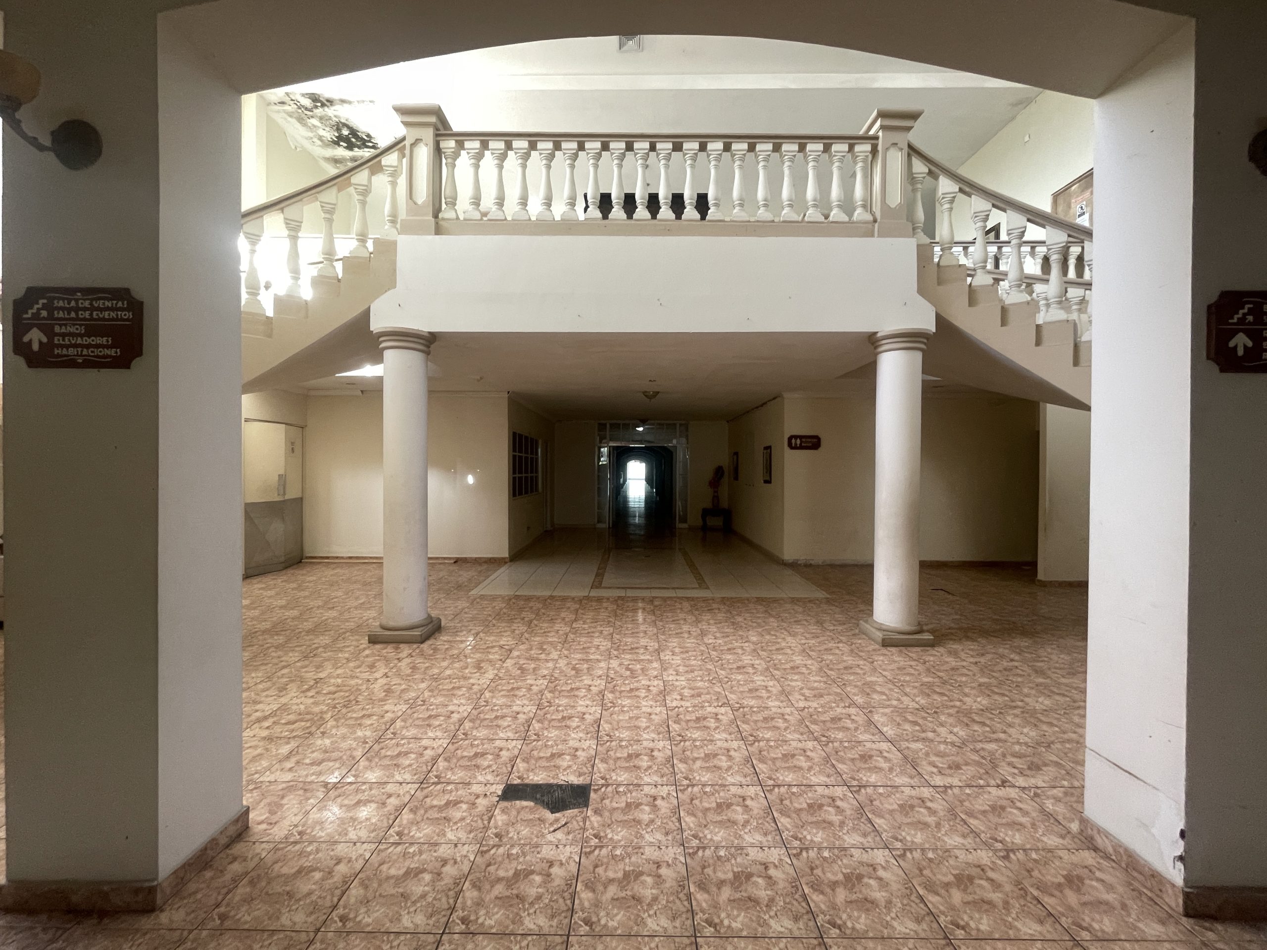 vista interior de hotel